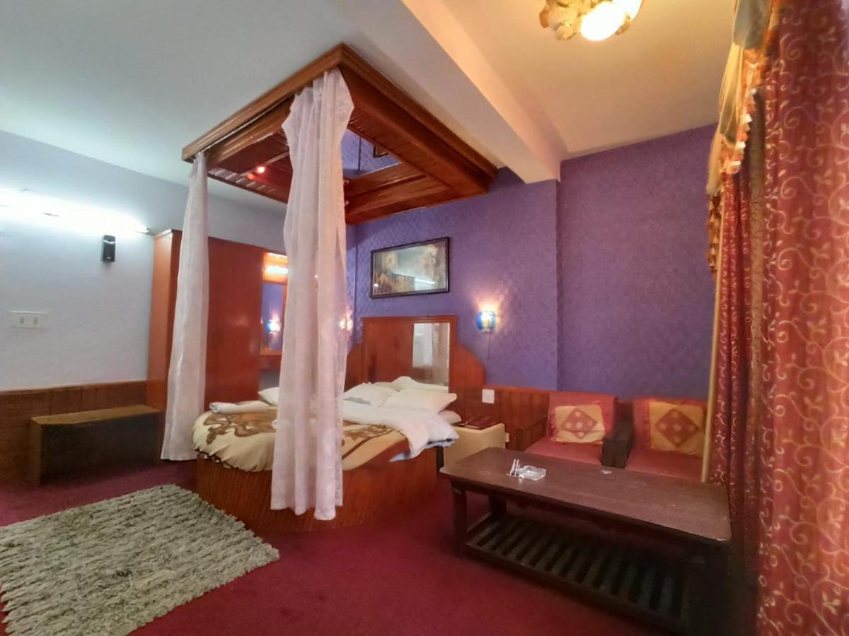 Hotel Him View Маналі Екстер'єр фото